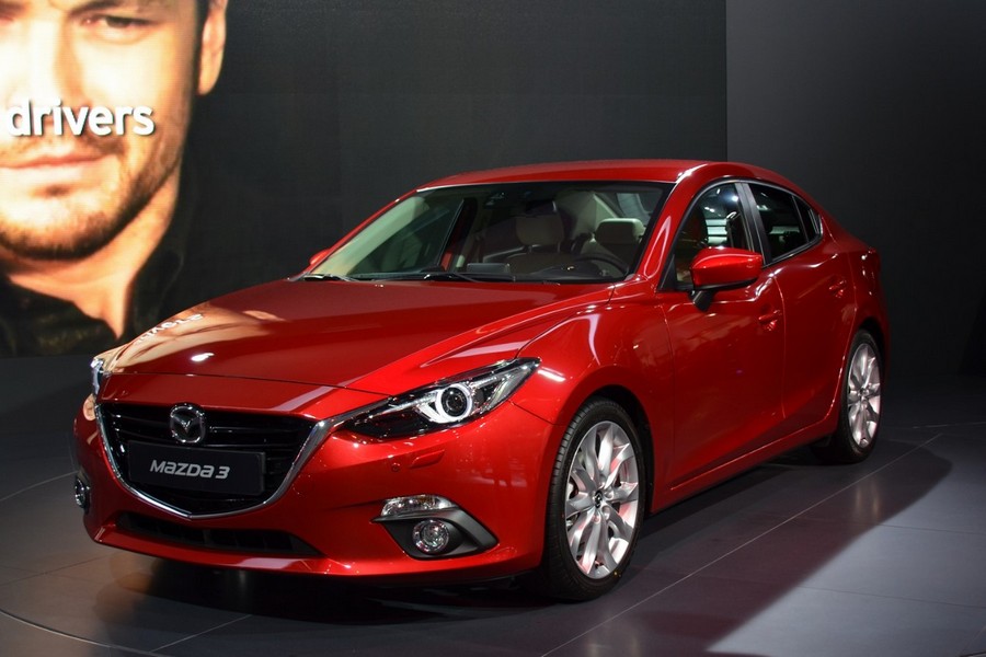 Mazda3 Hatchback Vs. Sedan: Which One Is Right for You?